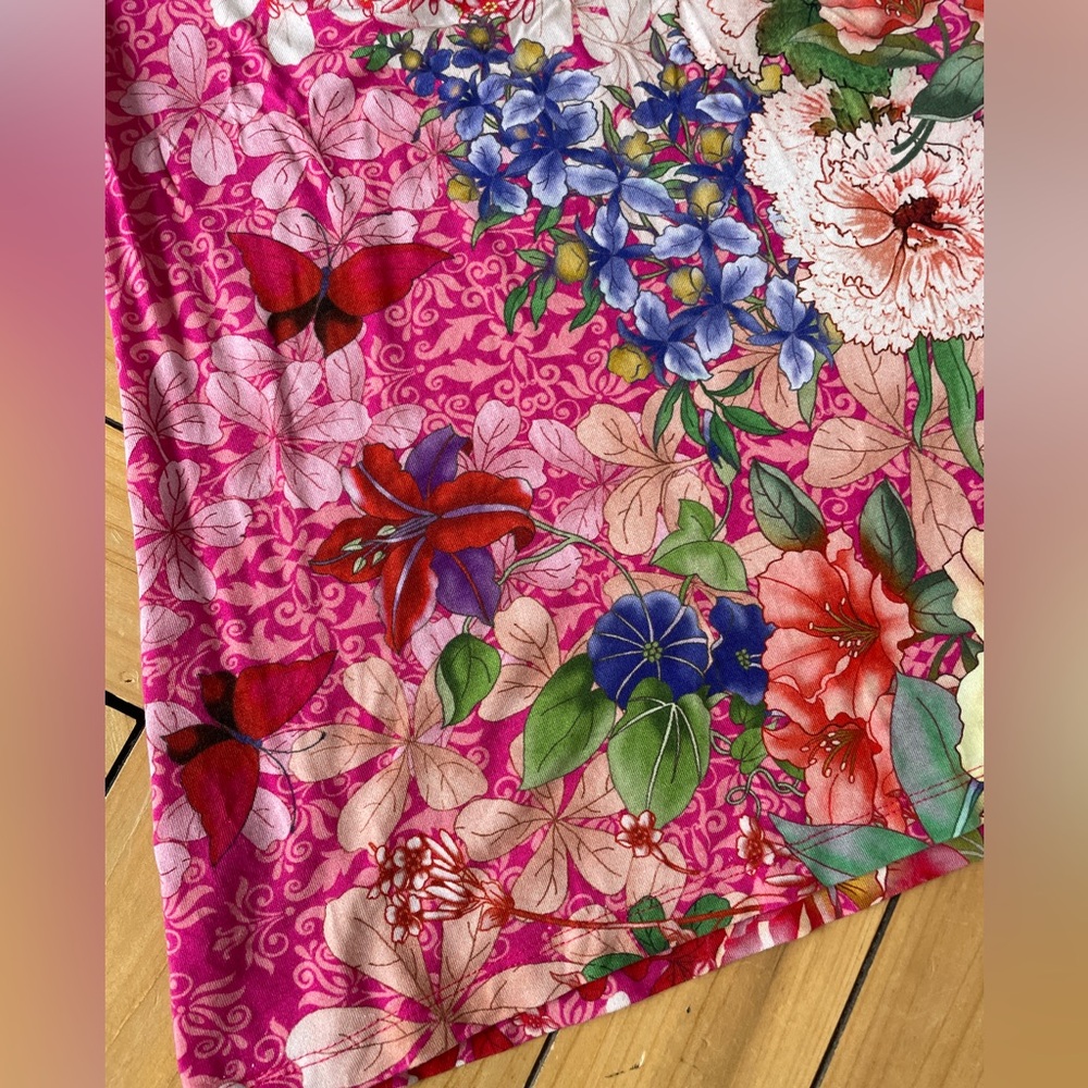 Johnny Was FRAME RELAXED DOLMAN SLEEVE TEE . Size L breathable & flowery fabric - Picture 7 of 9